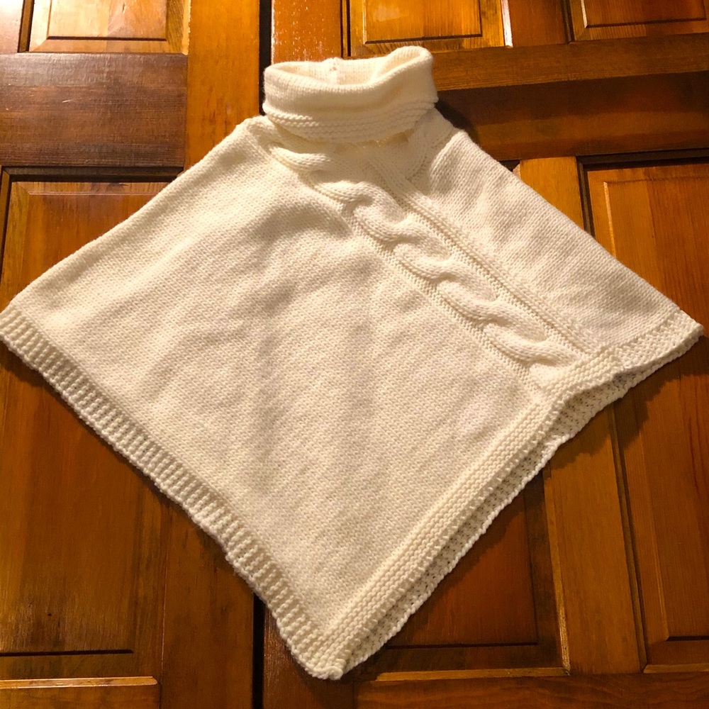 NWT Fratelli Talli knit poncho